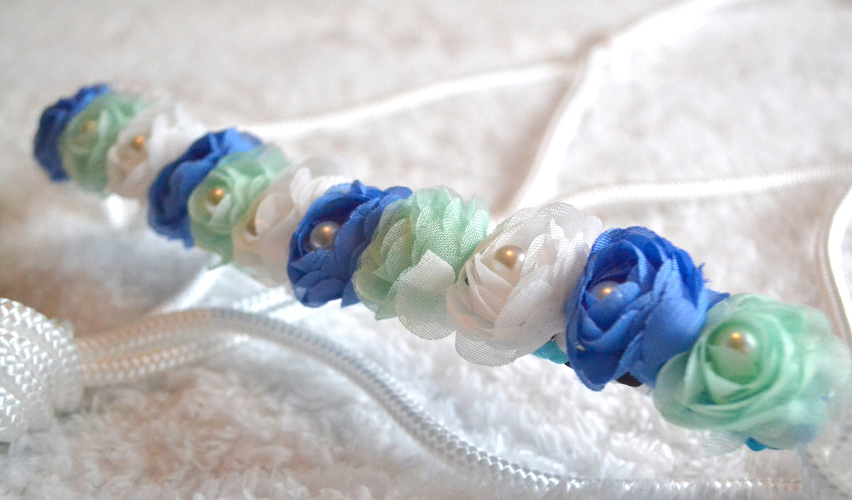 licol éthologique cheval fleurs sapristouch blanc bleu