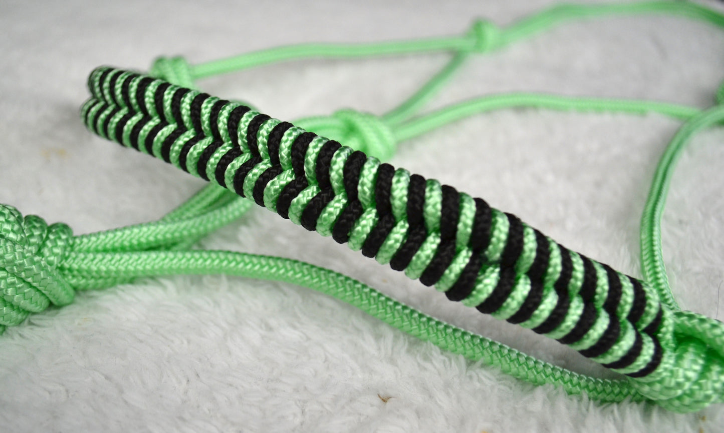 licol éthologique cheval obsidienne tressé sapristouch vert menthe