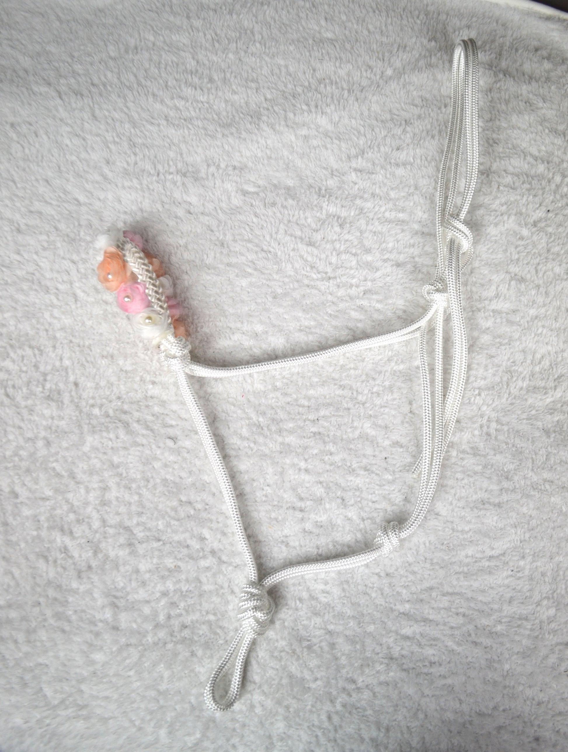 licol éthologique cheval fleurs sapristouch blanc rose