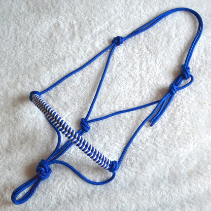 licol éthologique cheval obsidienne tressé sapristouch bleu roi